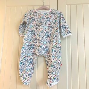 Magnetic Me footed baby sleeper​